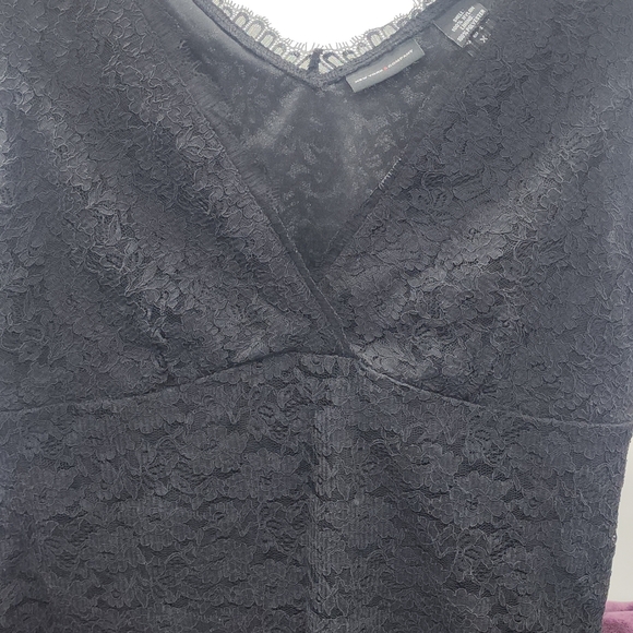 New York & Company Black Lace Detail Top - Picture 4 of 6